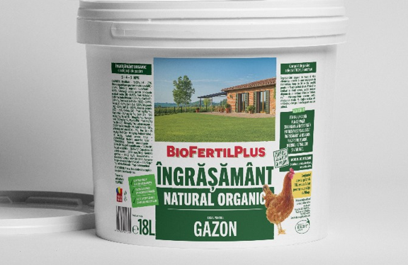 Ingrasamant organic pentru  gazon